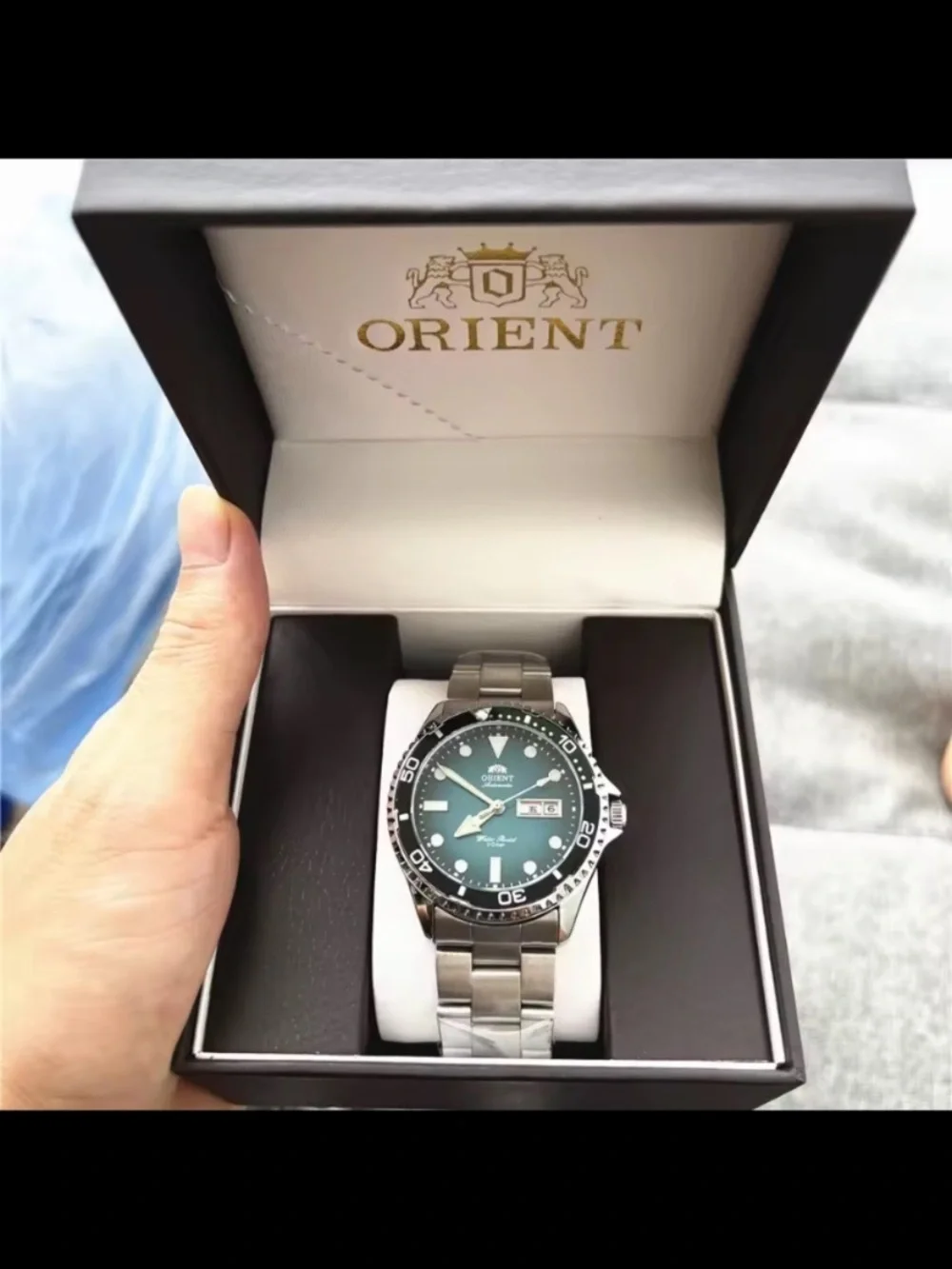 New Men's Orient Automatic Diver Watch - Green/Blue Dial - Picture 4 of 6